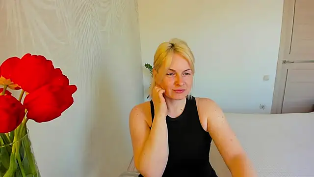 Alicee Gracee online show from 04.29.26