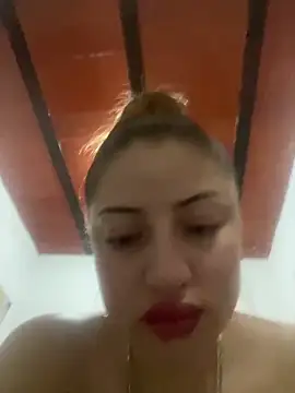 Snapshot of cristal-evanns chatting on 05.26.26 cristal-evanns online show from 05.26.26