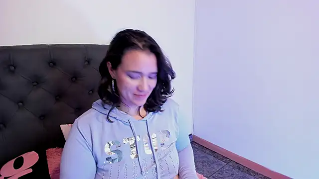 kyoakane online show from 03.15.25