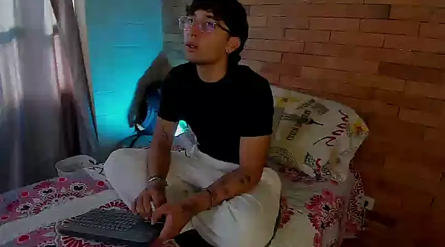 Dereck Dickson online show from 12.17.24