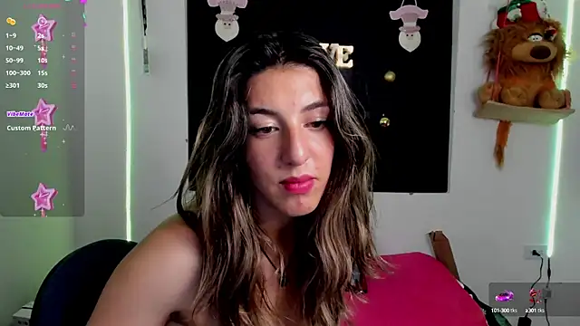 Snapshot of queen-natty chatting on 12.06.24 queen-natty online show from 12.06.24