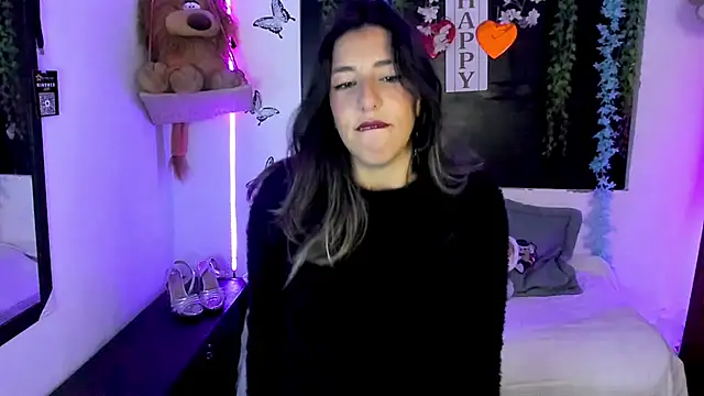 Snapshot of queen-natty chatting on 02.13.26 queen-natty online show from 02.13.26