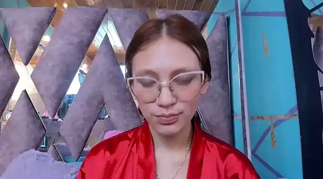 Snapshot of LARICSABLUE chatting on 03.06.25 LARICSABLUE online show from 03.06.25