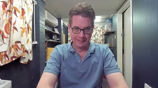 tilobinder online show from 03.15.25