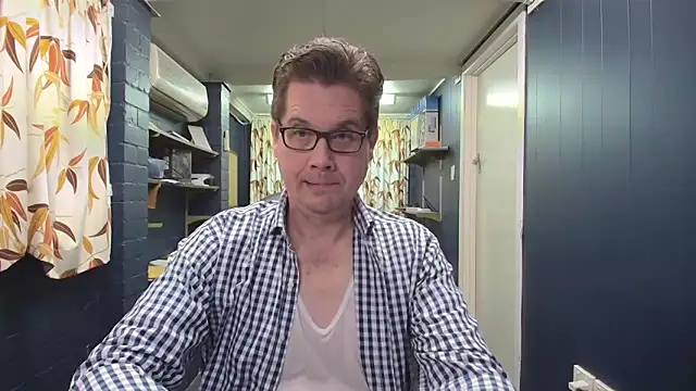 tilobinder online show from 09.14.25