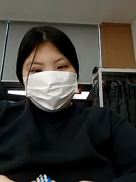 hello098712 online show from 10.17.25