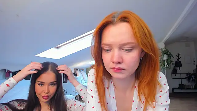 andrea x  online show from 11.02.25