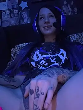 MissMidnightUK online show from 01.07.26