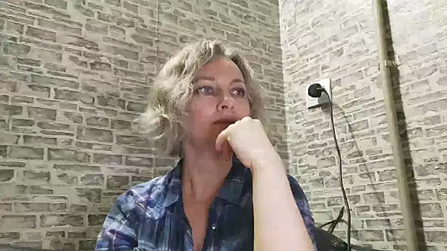 EdithManning online show from 01.13.25