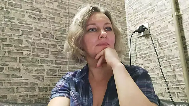 EdithManning online show from 01.14.25