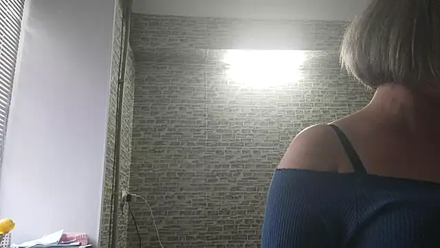 EdithManning online show from 02.06.25