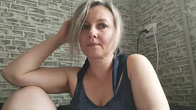 EdithManning online show from 03.05.25