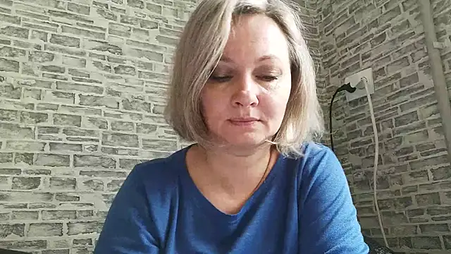 EdithManning online show from 03.06.25