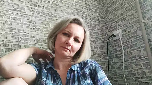 EdithManning online show from 03.19.25