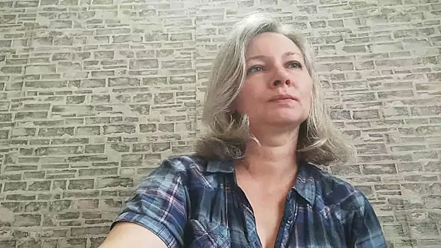 EdithManning online show from 09.15.25