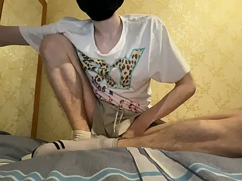 HappyCake online show from 12.17.24