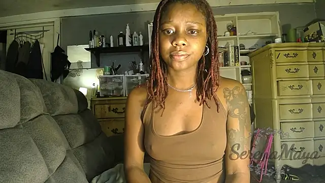 Snapshot of serena_maya chatting on 01.27.25 serena maya online show from 01.27.25