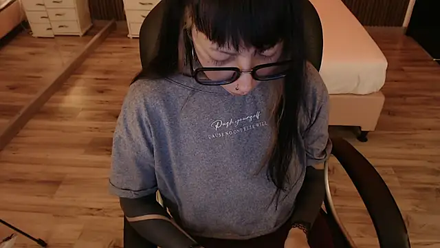 Sam mansson66 online show from 10.30.25