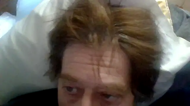 Snapshot of frankie7inch chatting on 05.15.26 frankie7inch online show from 05.15.26