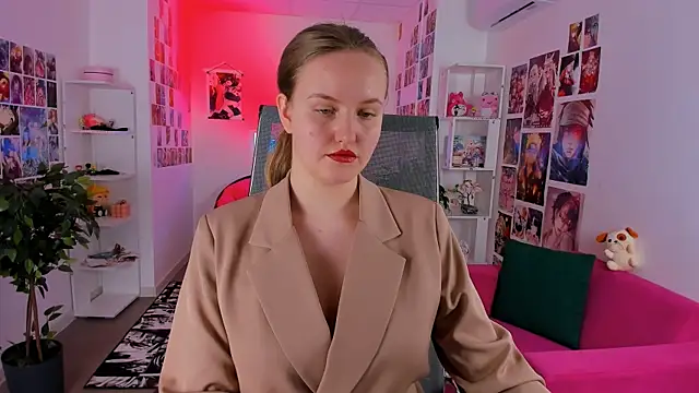 KellyPoter online show from 10.03.25