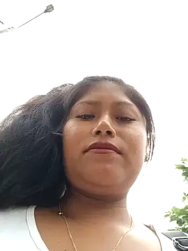 Snapshot of Karol-kamila19 chatting on 12.07.24 Karol-kamila19 online show from 12.07.24