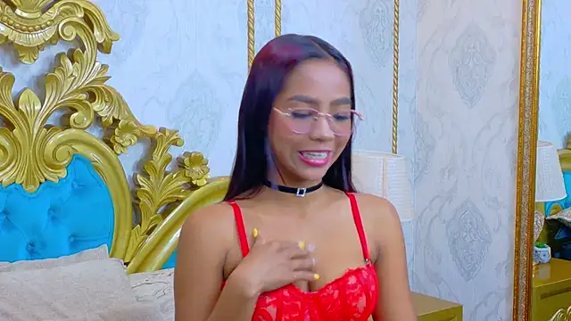 LucyLeah online show from 10.18.25