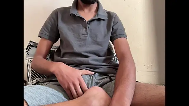 Snapshot of meatycronn chatting on 11.14.25 meatycronn online show from 11.14.25