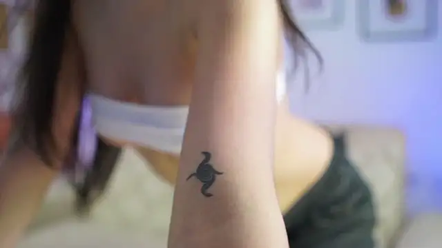 Snapshot of CattleyaScaly chatting on 12.09.24 CattleyaScaly online show from 12.09.24