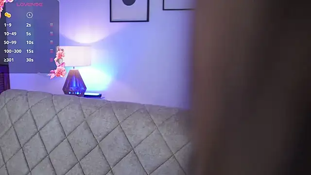 Snapshot of CattleyaScaly chatting on 12.20.24 CattleyaScaly online show from 12.20.24