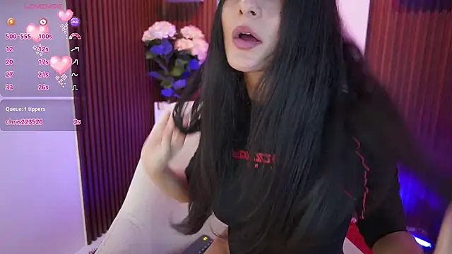 Snapshot of CattleyaScaly chatting on 09.23.25 CattleyaScaly online show from 09.23.25