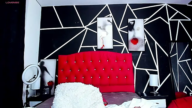 Snapshot of Samantha_Collen chatting on 01.11.25 Samantha Collen online show from 01.11.25