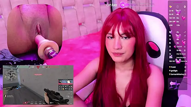 Snapshot of MiaVoss chatting on 03.04.25 MiaVoss online show from 03.04.25