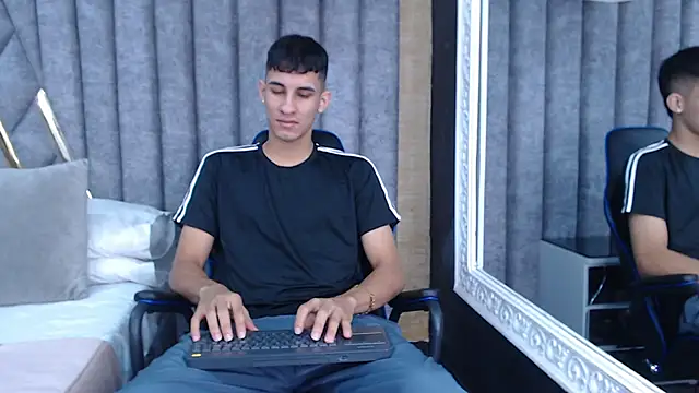 JakeMoxley online show from 02.13.25