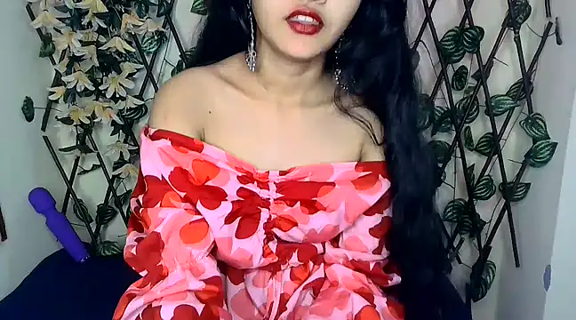 SUZY FROMUS online show from 02.07.25