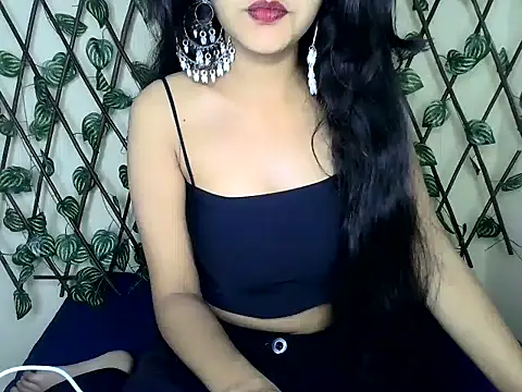 SUZY FROMUS online show from 03.22.25