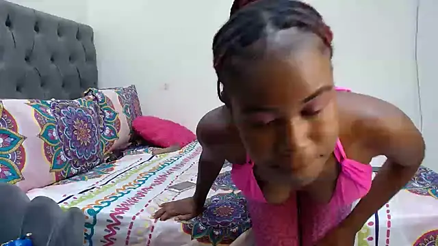 Snapshot of SEXY_TOKYOxxx chatting on 12.05.24 SEXY TOKYOxxx online show from 12.05.24