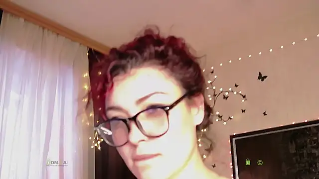 Snapshot of Alysta chatting on 02.03.26 Alysta online show from 02.03.26