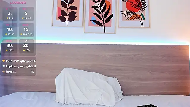 nataliiiiia online show from 02.20.25