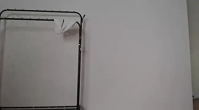 ElliaSquirtGirl online show from 02.05.25