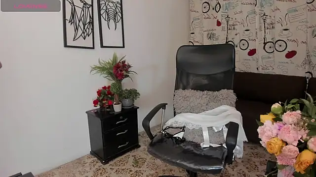 Danielacossio online show from 09.18.25