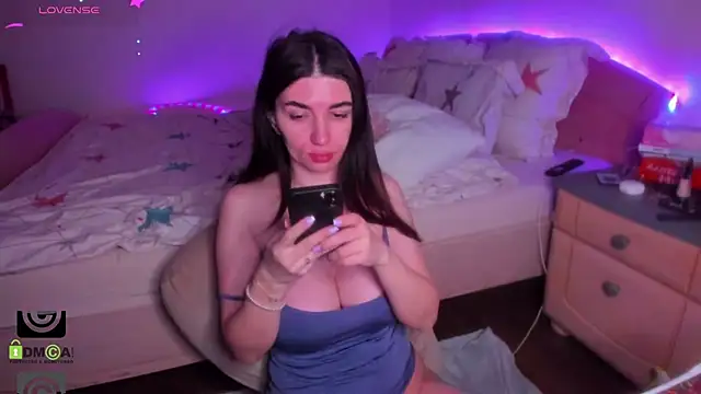 AdellaLoveX online show from 02.07.25