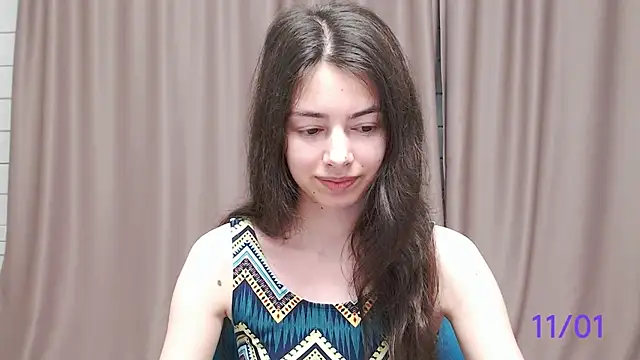 Snapshot of sweet_sweet_angel chatting on 01.11.25 sweet sweet angel online show from 01.11.25