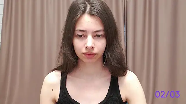 Snapshot of sweet_sweet_angel chatting on 03.02.25 sweet sweet angel online show from 03.02.25