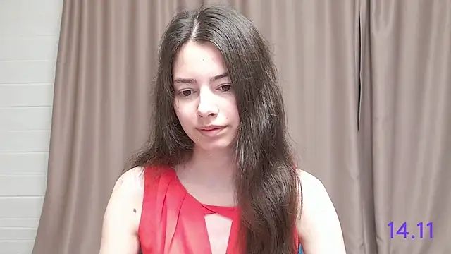 Snapshot of sweet_sweet_angel chatting on 11.14.25 sweet sweet angel online show from 11.14.25