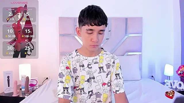 Thayler jones online show from 09.20.25