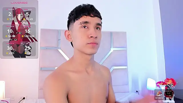 Thayler jones online show from 11.21.25