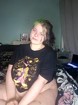 kira 132 online show from 10.04.25