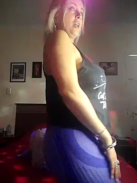 DesireSatler online show from 09.14.25