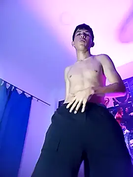 Snapshot of Troy_Daniels chatting on 12.02.24 Troy Daniels online show from 12.02.24