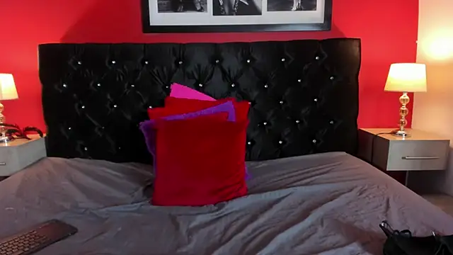 AbbyJonhs online show from 01.12.25